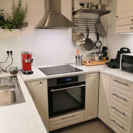 Apartamento Izzy - 5 Min Walk From The Main Square Zagreb Exterior foto